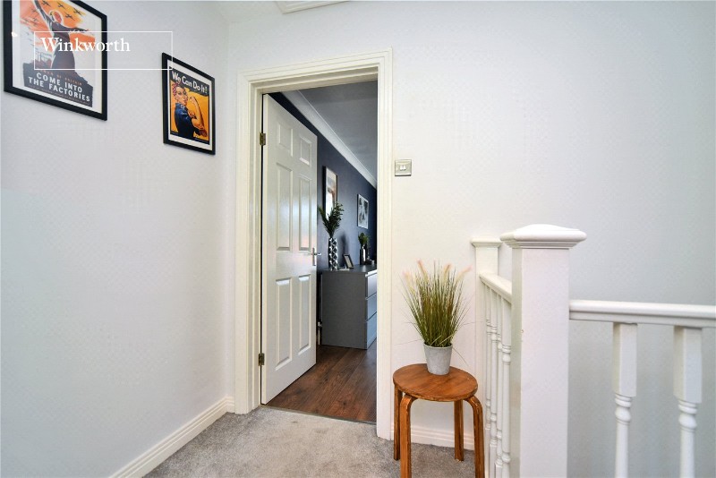 Idmiston Road, Worcester Park, KT4