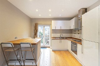 Stanley Grove, London, SW8