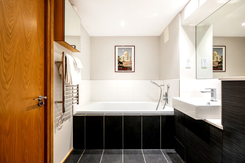 Barlby Road, London, W10