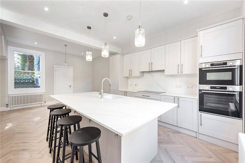 Belfast Road, London, N16