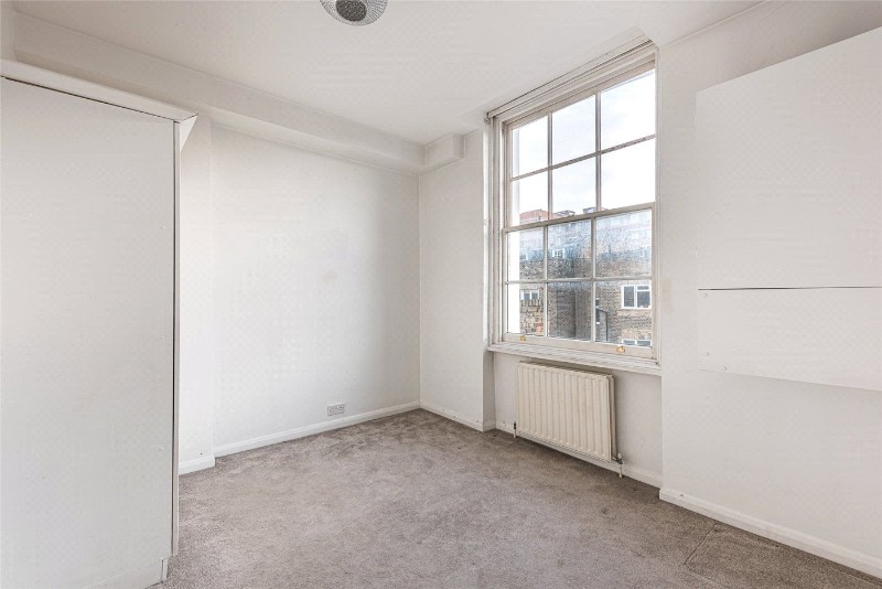 St. Georges Drive, London, SW1V