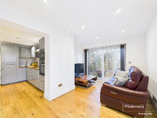 Renters Avenue, London, NW4