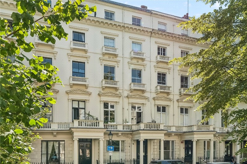 Queens Gardens, London, W2