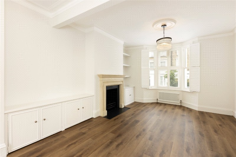 Disraeli Road, London, SW15
