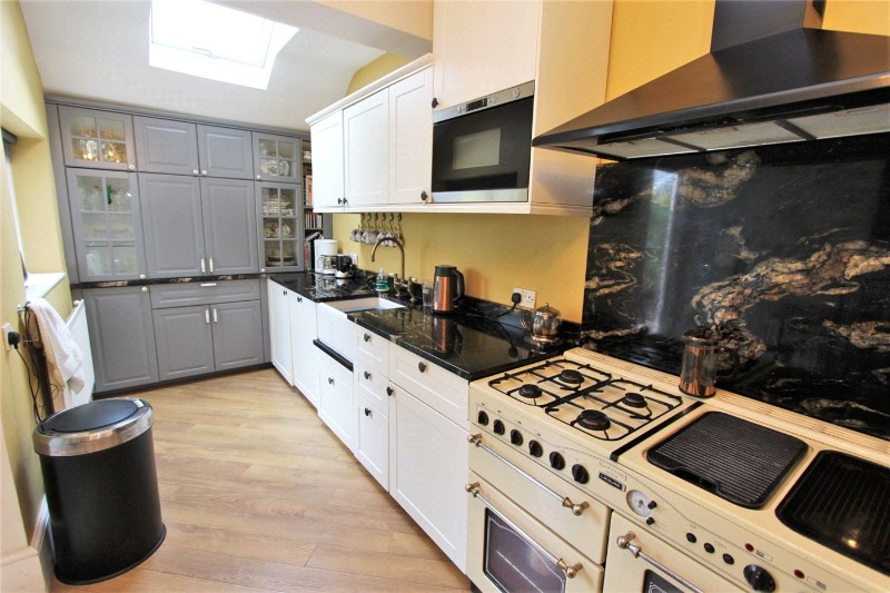 Carlton Drive, Leigh-on-Sea, Essex, SS9