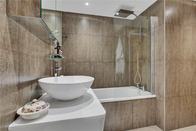 Greenfell Mansions, Glaisher Street, London, SE8