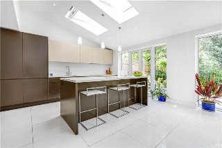 Westmoreland Road, Barnes, London, SW13
