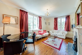 Kennington Lane, London, UK, SE11