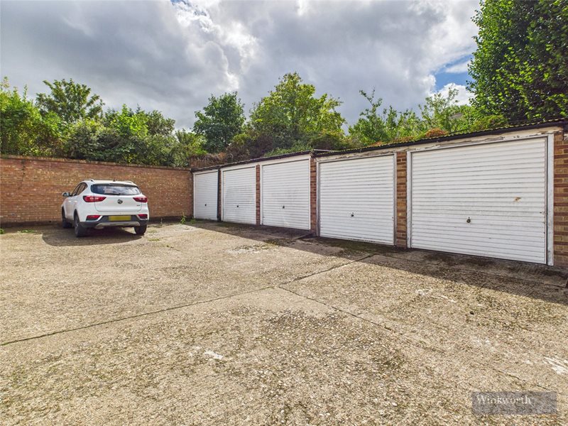 Cranes Park, Surbiton, KT5
