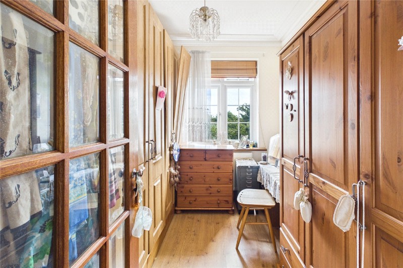 Norbury Hill, London, SW16