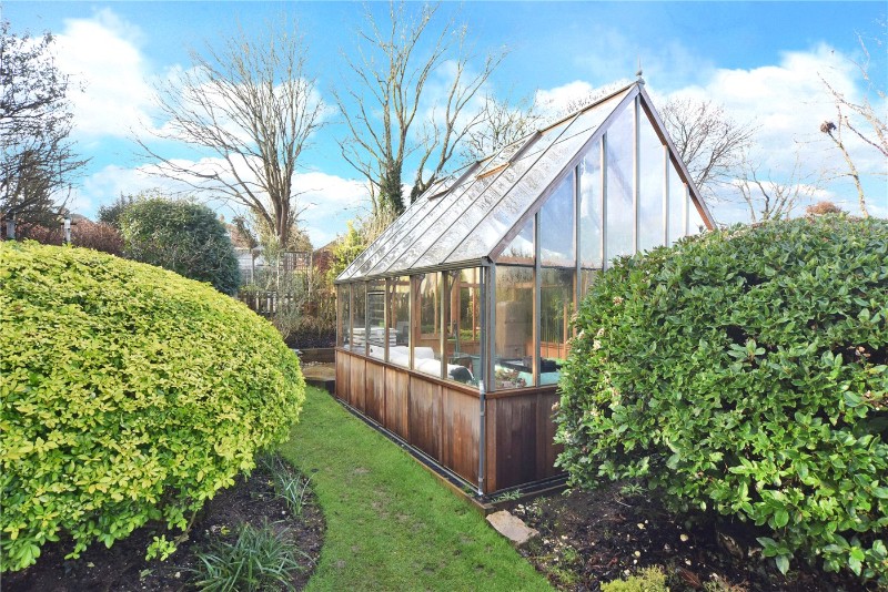 Reigate Road, Epsom, Surrey, KT17