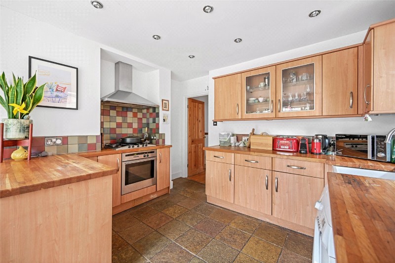 Hartswood Road, London, W12