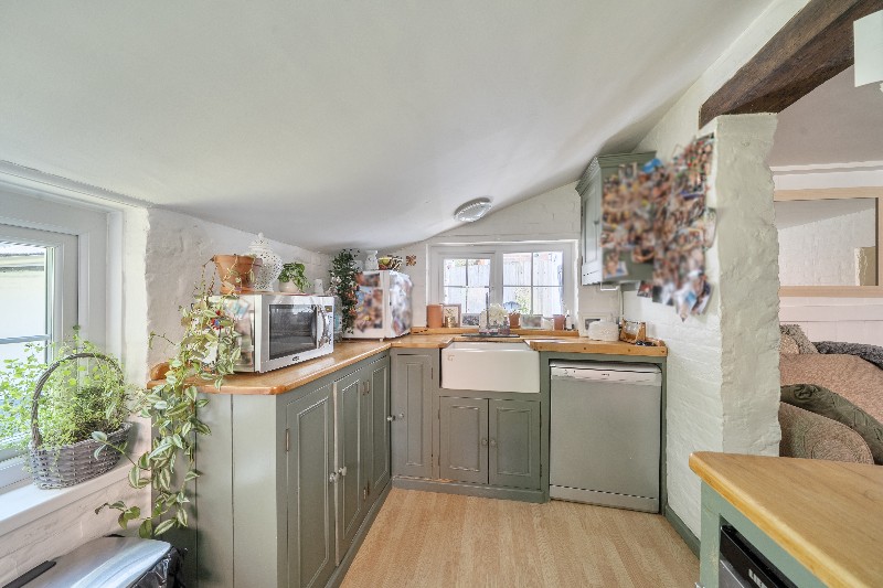 Barley Hill, Dunbridge, Romsey, Hampshire, SO51