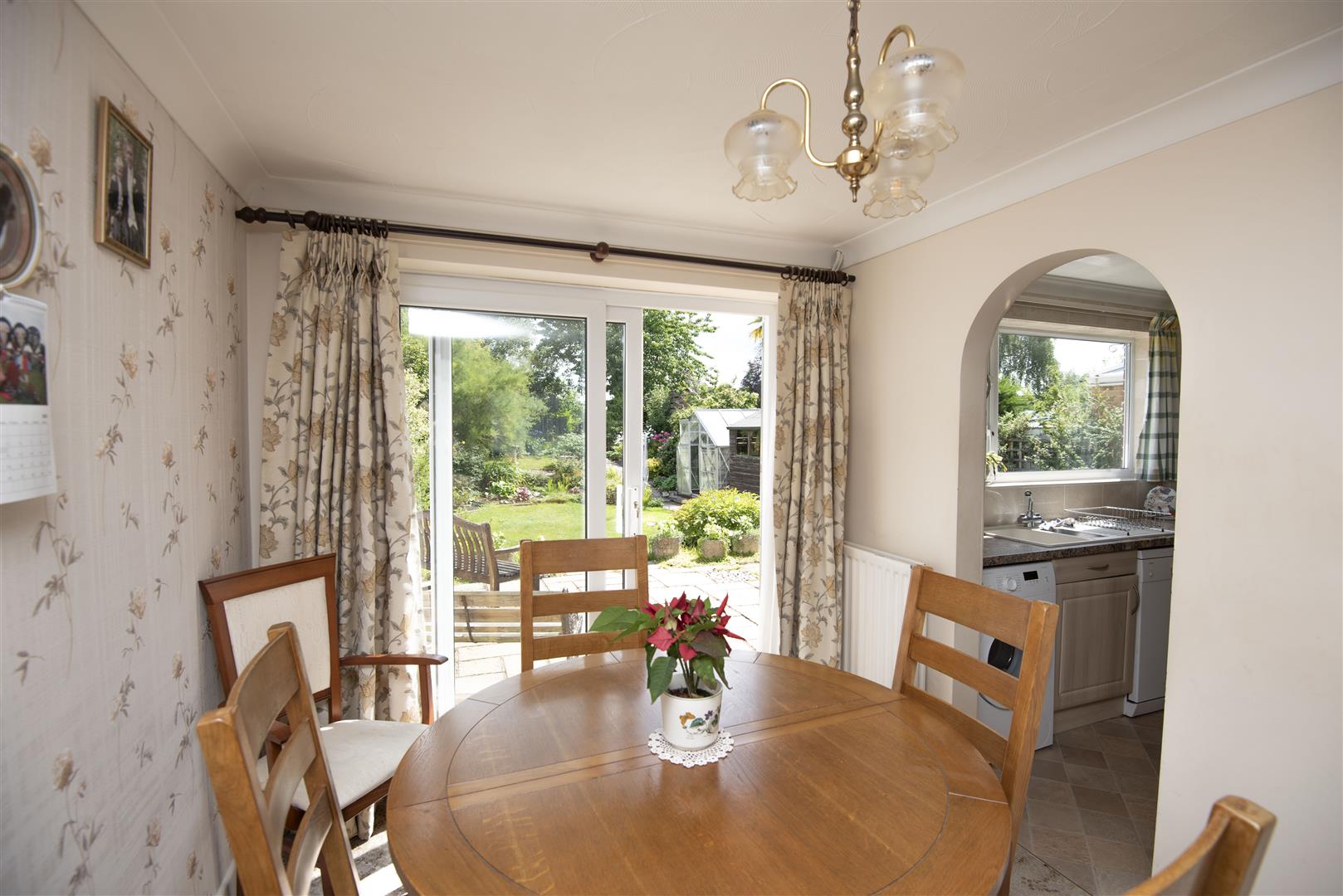 A DINING ROOM 2 DSC_