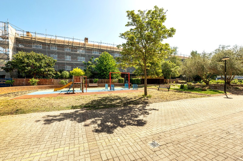 Barlow House, Walmer Road, London, W11