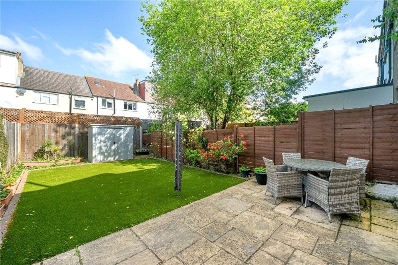 Canmore Gardens, London, SW16