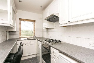 Ockley Road, London, SW16