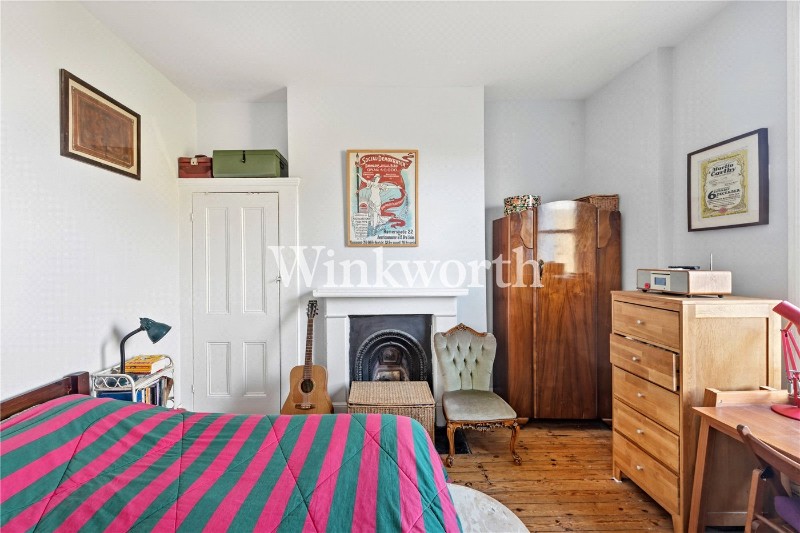 Queens Drive, London, N4