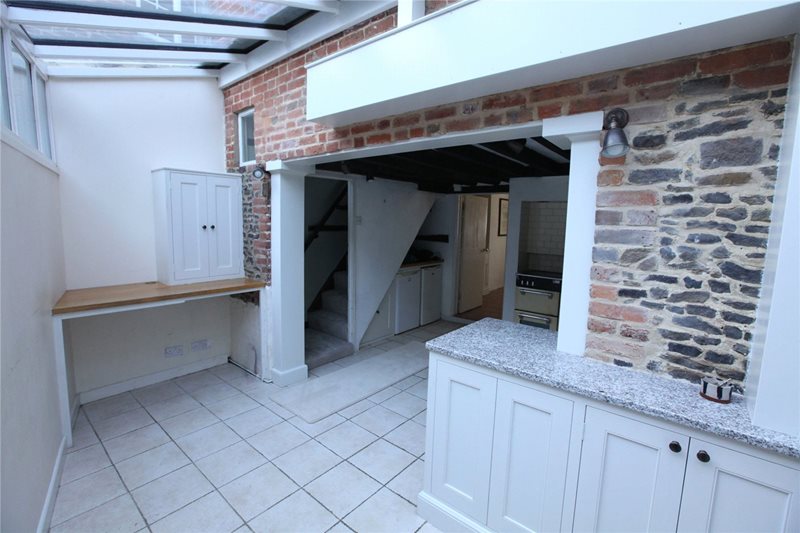 Bridge Square, Farnham, Surrey, GU9