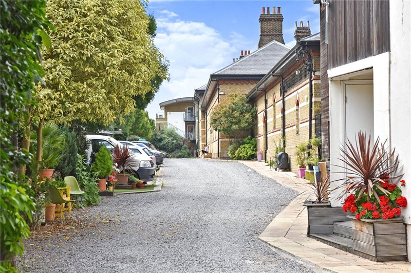 Old Station Way, London, UK, SW4