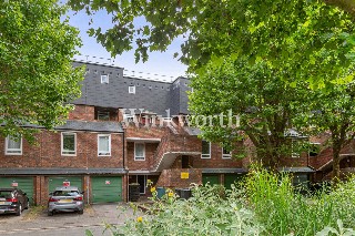 Erskine Crescent, London, N17