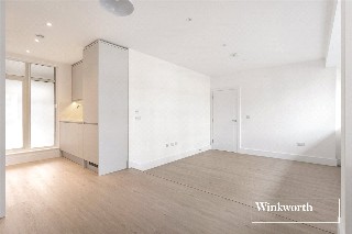 Arcadia Avenue, London, N3