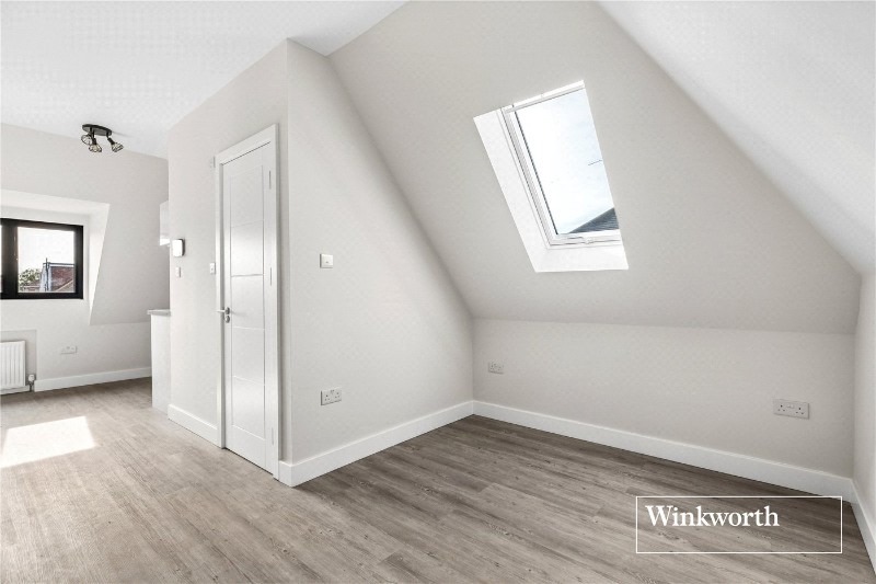 Wentworth Avenue, London, N3