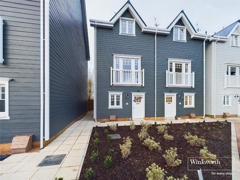 Maine Street, Reading, Berkshire, RG2
