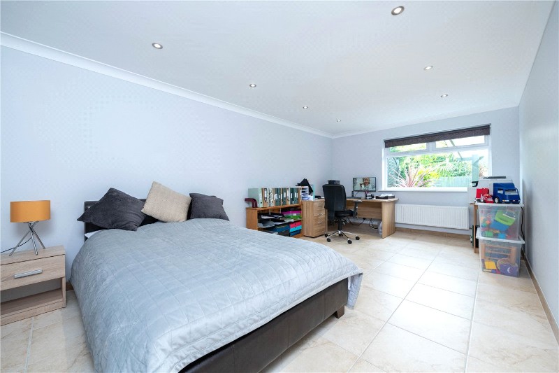 Stephenson Way, Bourne, PE10
