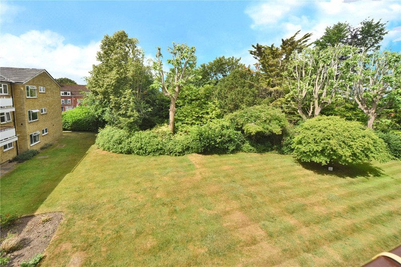 Woodmansterne Lane, Banstead, Surrey, SM7