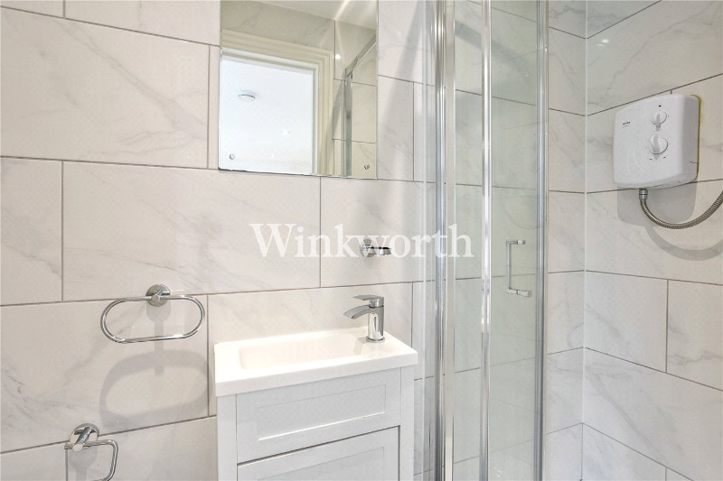 St Albans Crescent, London, N22