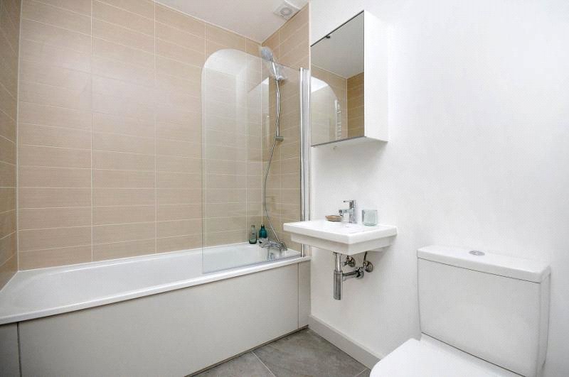 The Vale, London, W3
