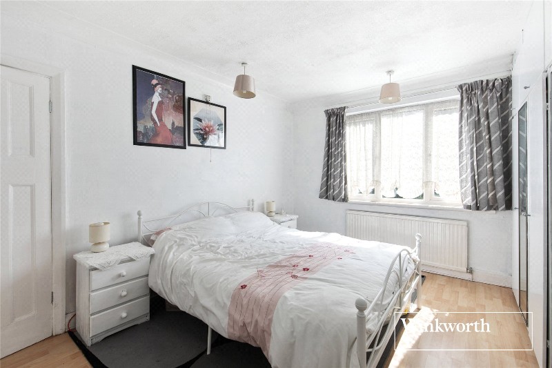 Fitzjohn Avenue, High Barnet, EN5