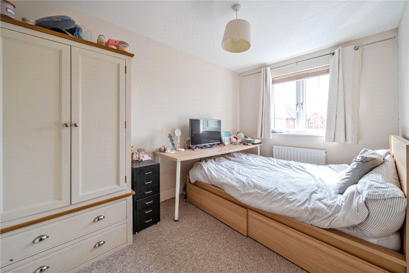 Towns End Gardens, Farnham, Surrey, GU9