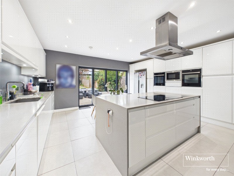 Farm Road, Edgware, HA8