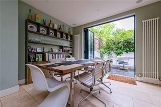 Donnington Road, London, Brent, NW10