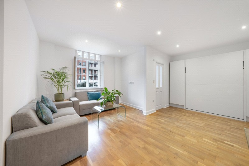 Mortimer Court, Abbey Road, St John's Wood, London, NW8