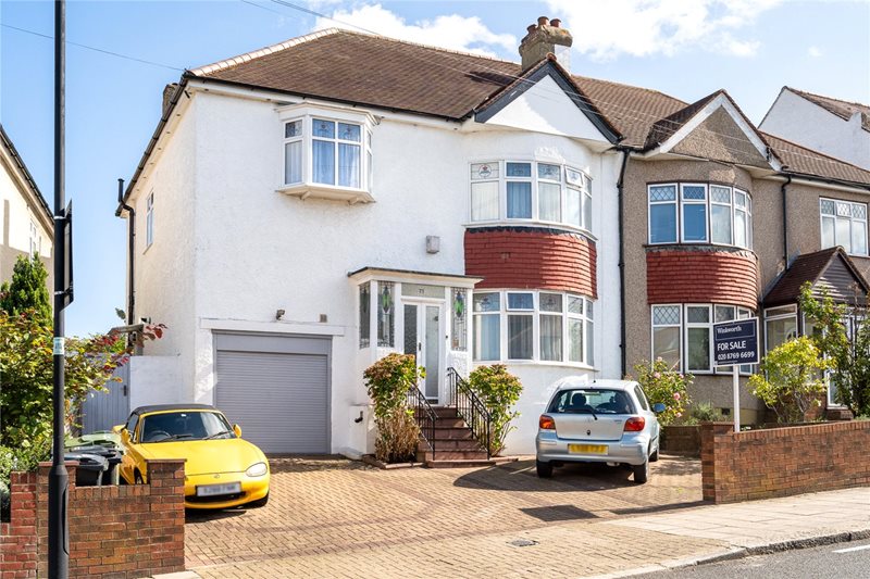 Valleyfield Road, London, SW16