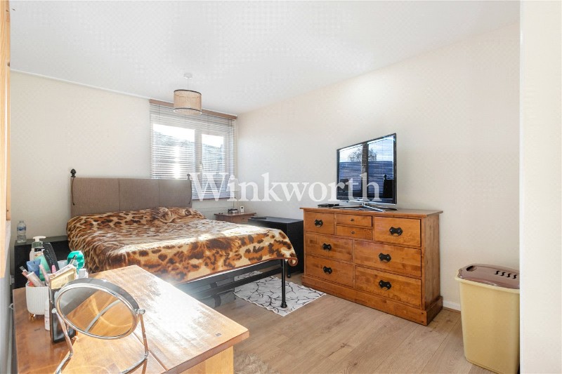 Caradon Way, London, N15