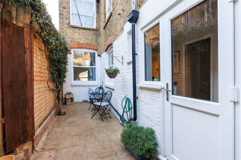 Bendemeer Road, London, SW15
