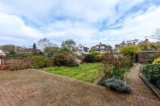 Sispara Gardens, London, SW18