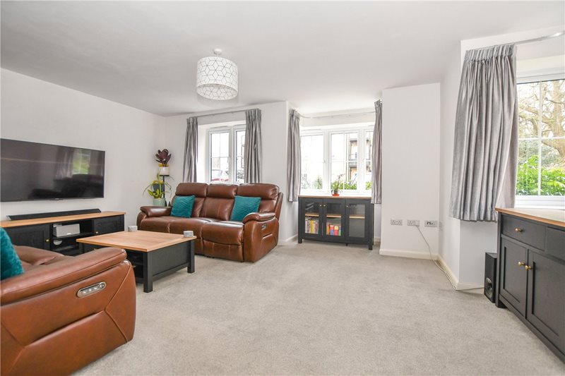 Budd Grove, Winnersh, Wokingham, Berkshire, RG41