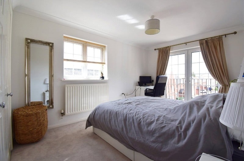 Fernhill Place, Sherfield-On-Loddon, Hook, RG27