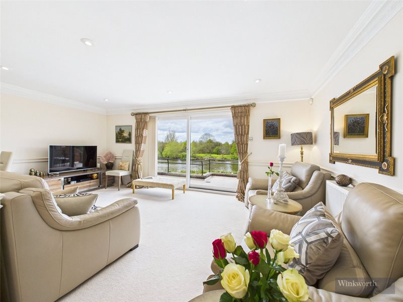 Ditton Reach, Thames Ditton, Surrey, KT7