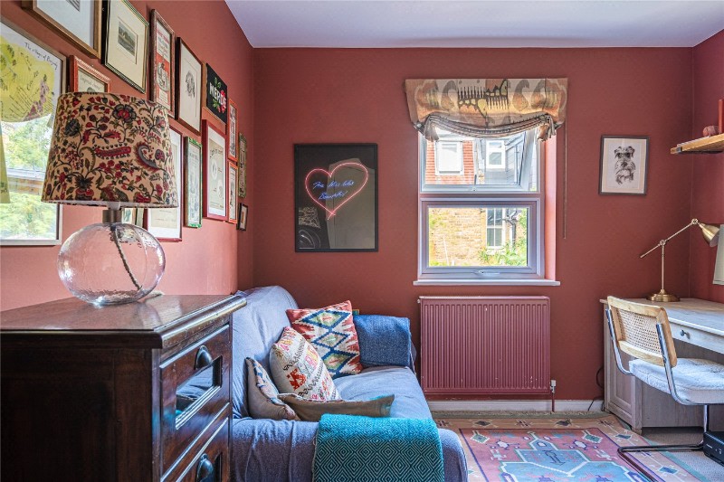 Mauleverer Road, London, SW2