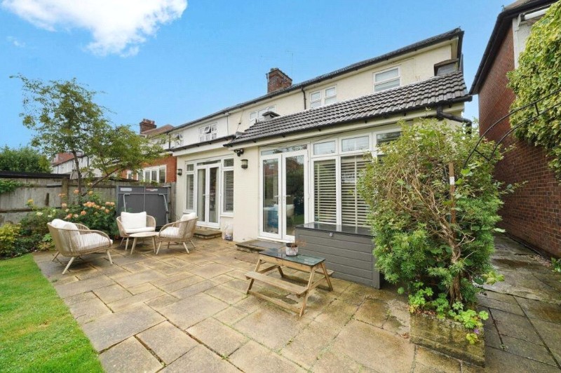 Dawson Road, London, NW2