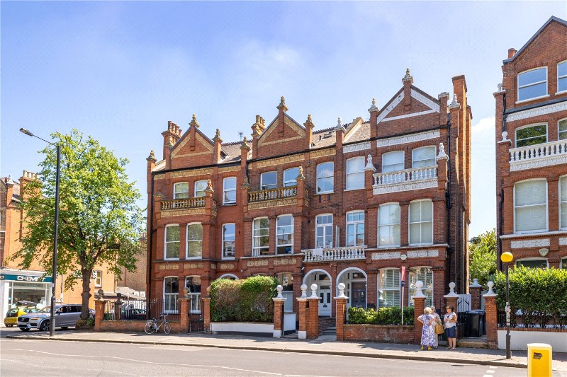 New Kings Road, London, SW6