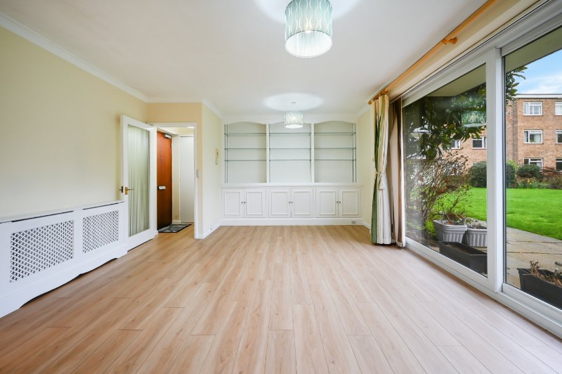 Lakeside, Beckenham, BR3