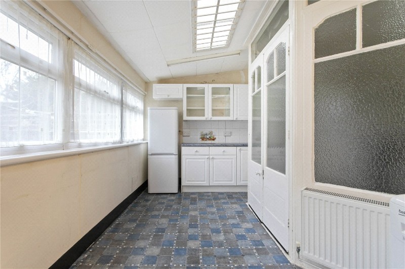 Riverway, London, N13