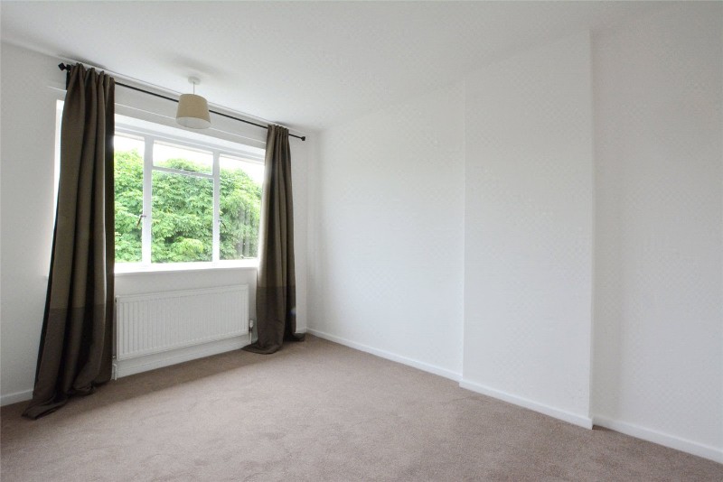 Courtlands Avenue, London, SE12